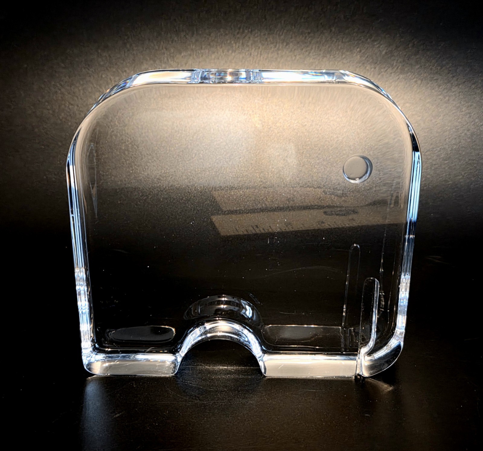 (364) *MINT- MCM Denji Takeuchi (Zoo Series) Sasaki Crystal Elephant Figurine