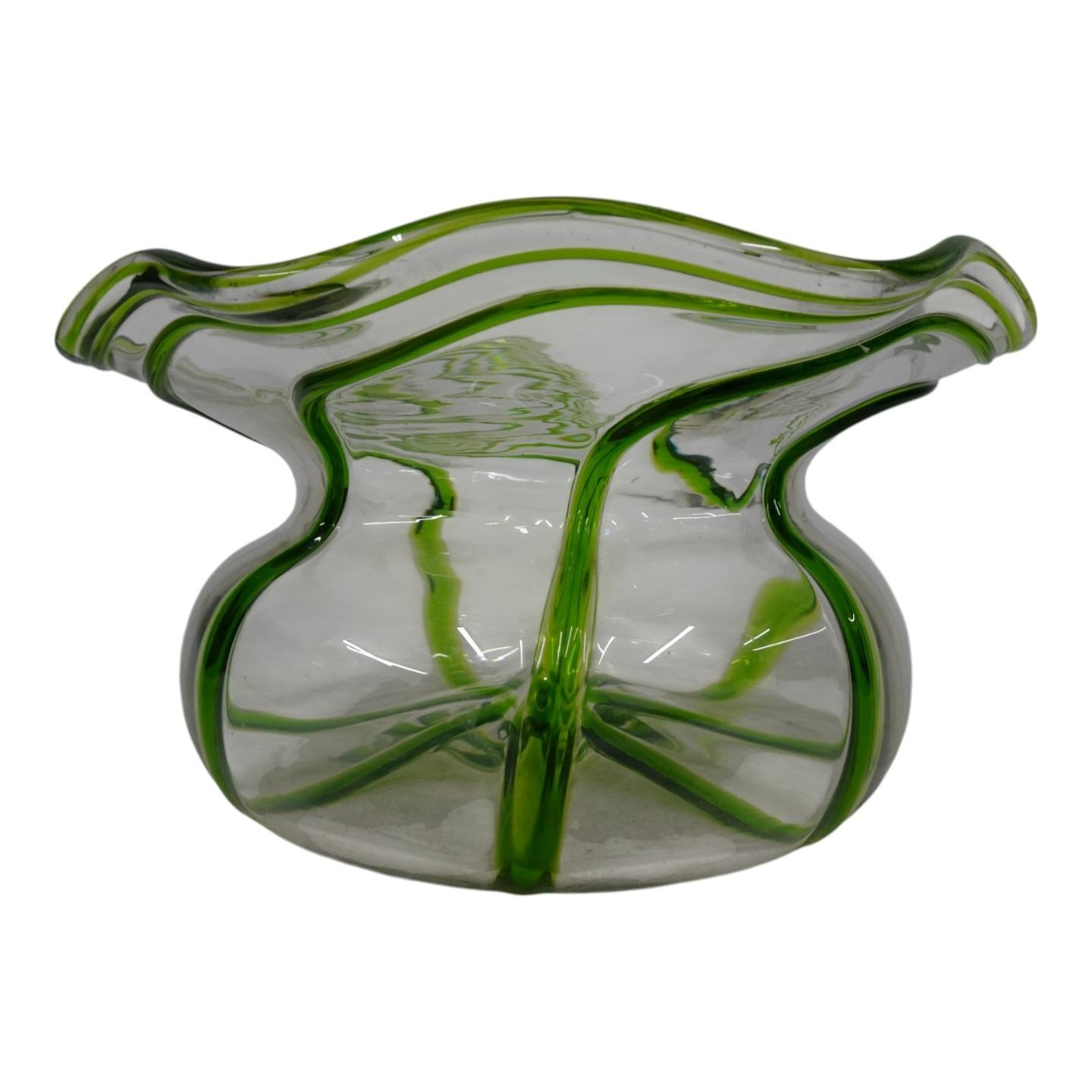 Stuart & Sons Stourbridge Hand Blown Green Trailed Art Bowl Glass Vase HT6
