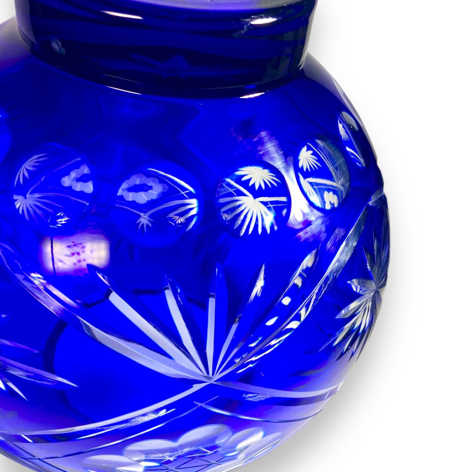 Vintage Bohemian Cobalt Cut-to-Clear Crystal Vase – 9.5″ Wheel Cut Design XL