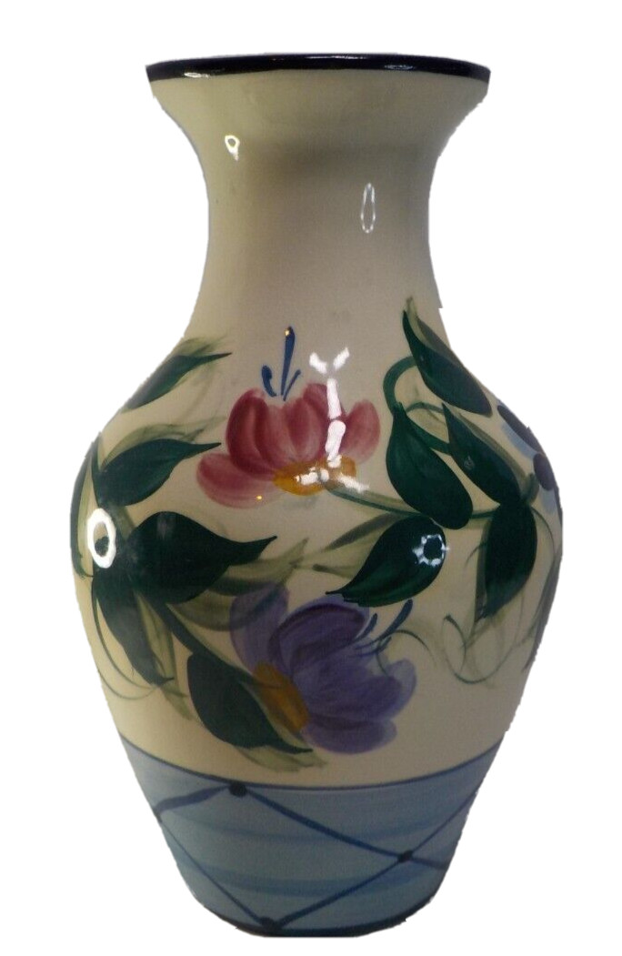 Vintage Gail Pittman Vase Signed 1995 Hand Painted 9 3/4” Tall 6″ wide