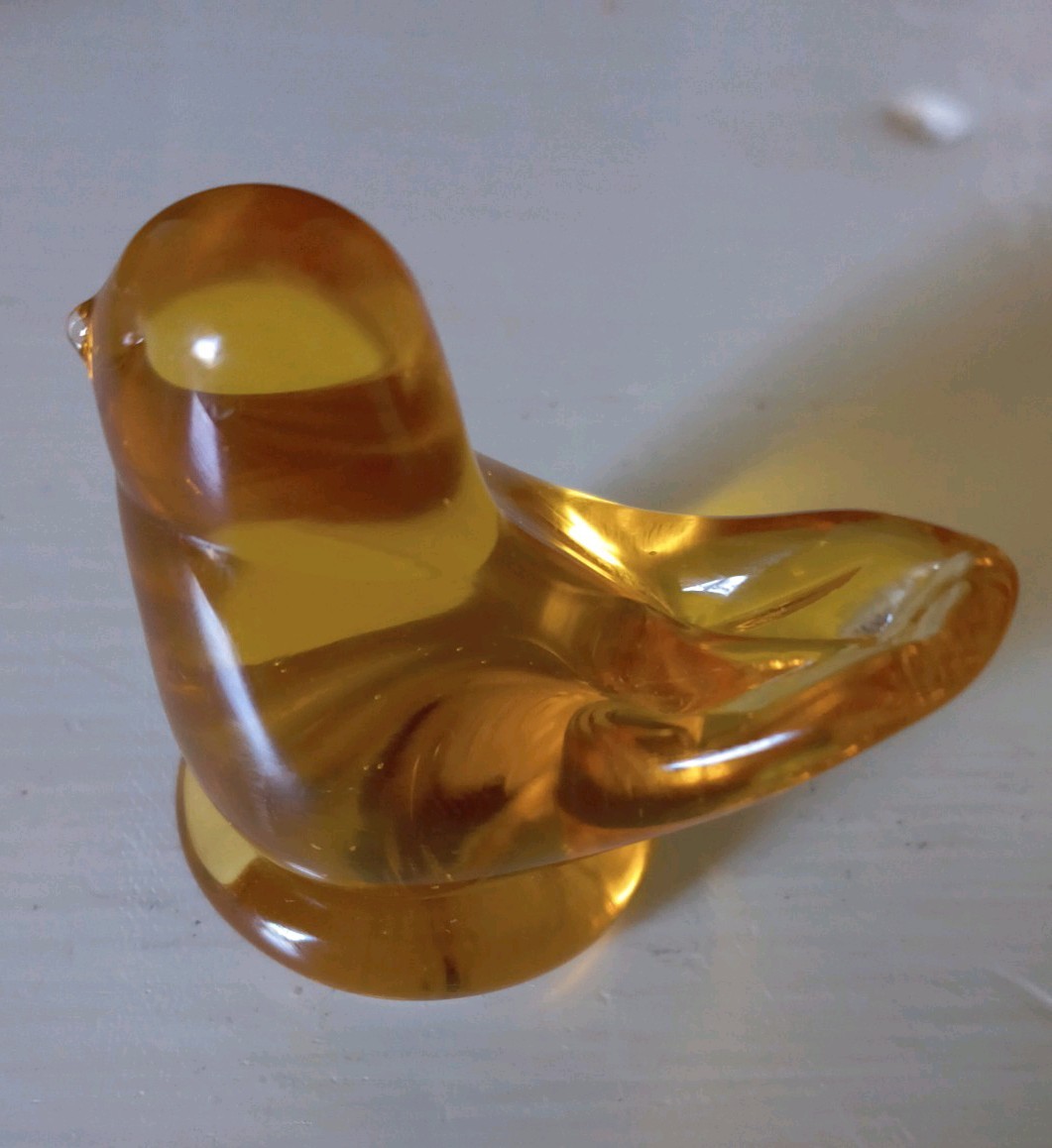 1 Titan Art Glass Golden Canary Signed by W Ward Dated 1989 PERFECT Condition
