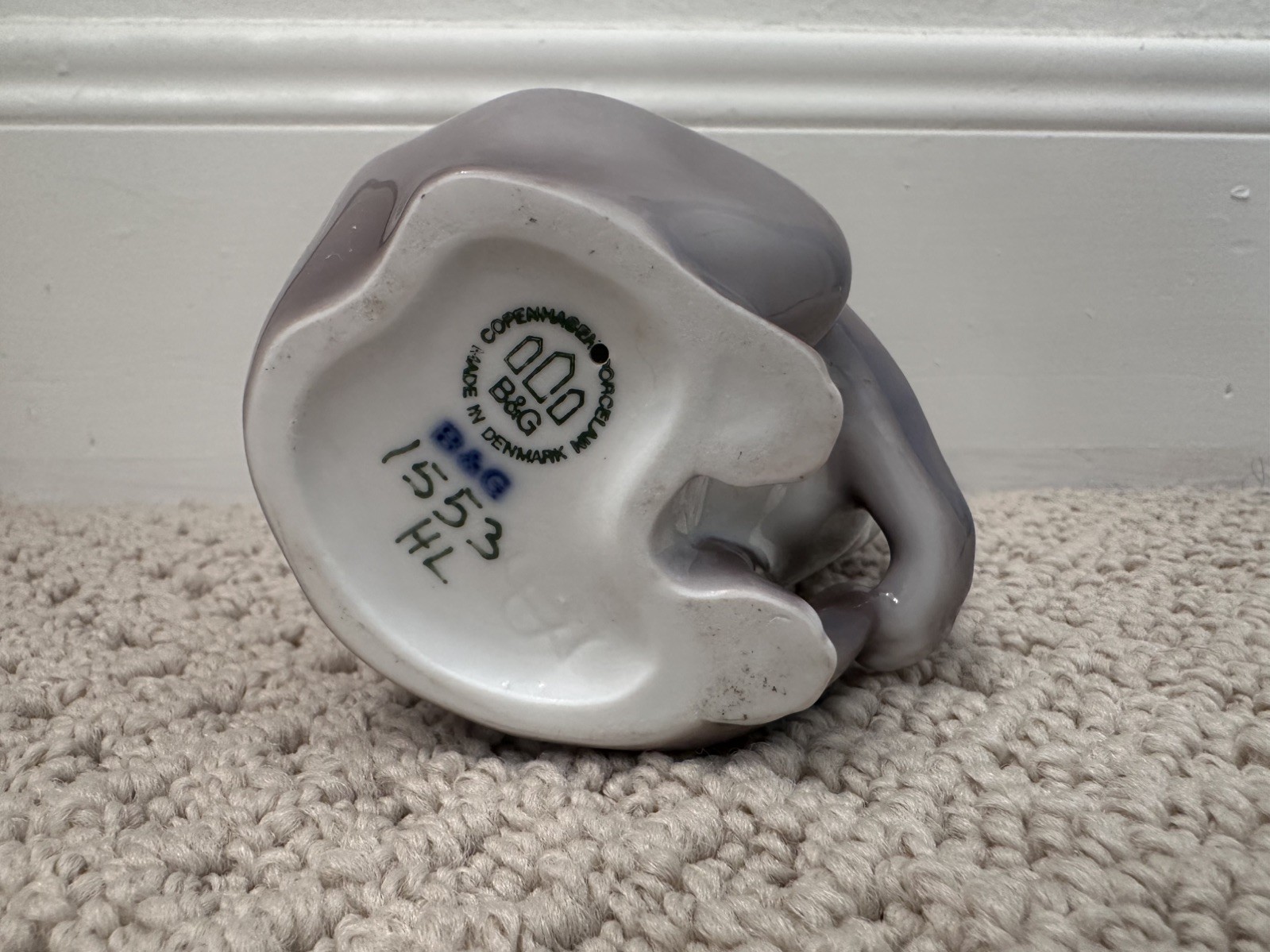 Lot of 3 porcelain cat figurines- Herend & Bing & Grøndahl blue & white antique