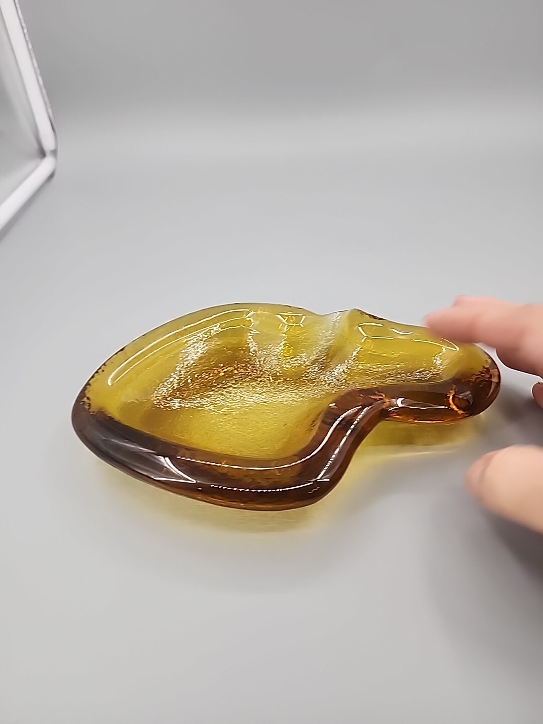 Vintage Rainbow Glass Large Freeform Ashtray/Bowl Amber 8 3/8″x 5 3/4″