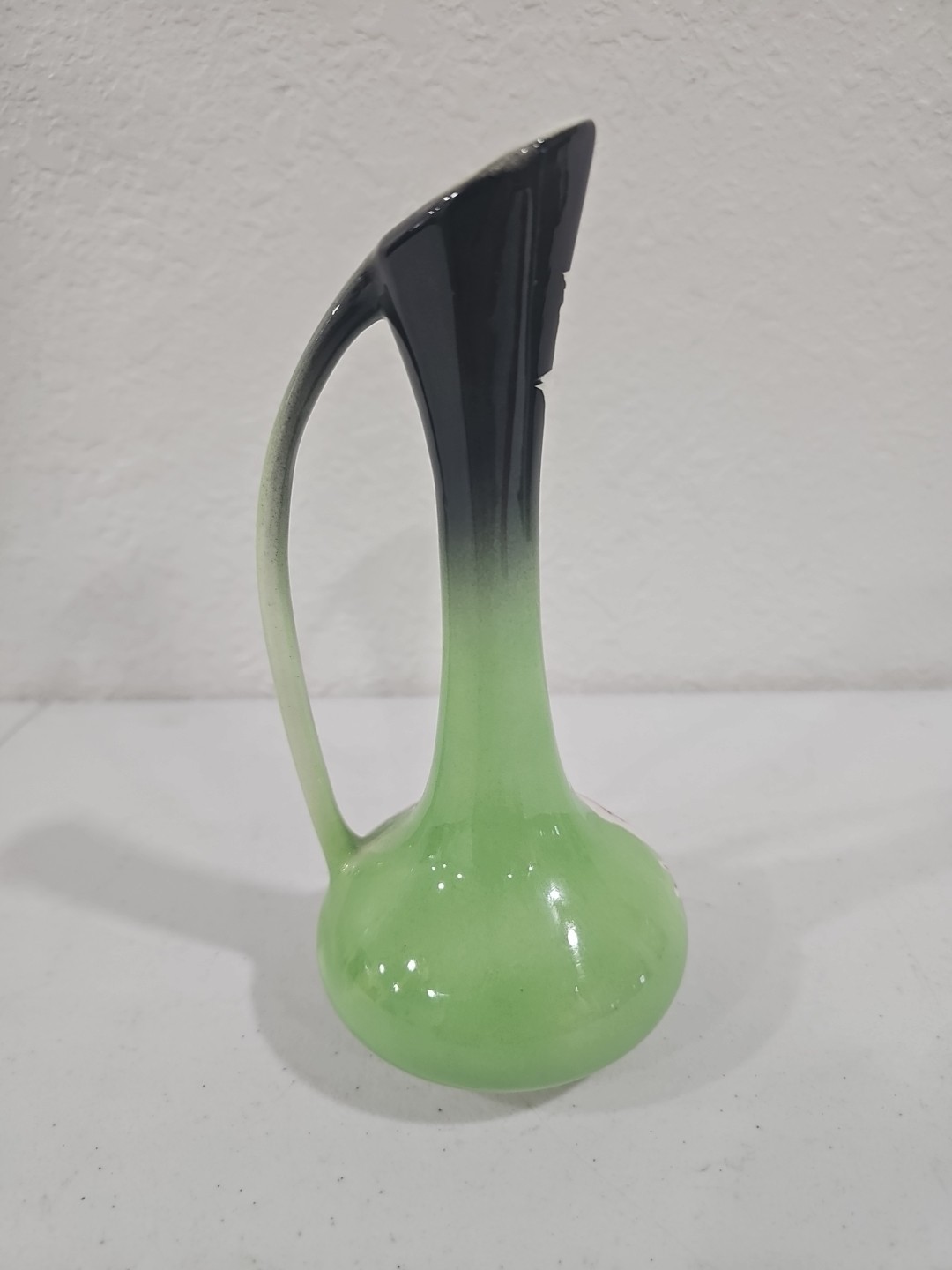 Vintage Rubens Original Art Pottery Hand Painted Green Ceramic 7″ Asian Vase