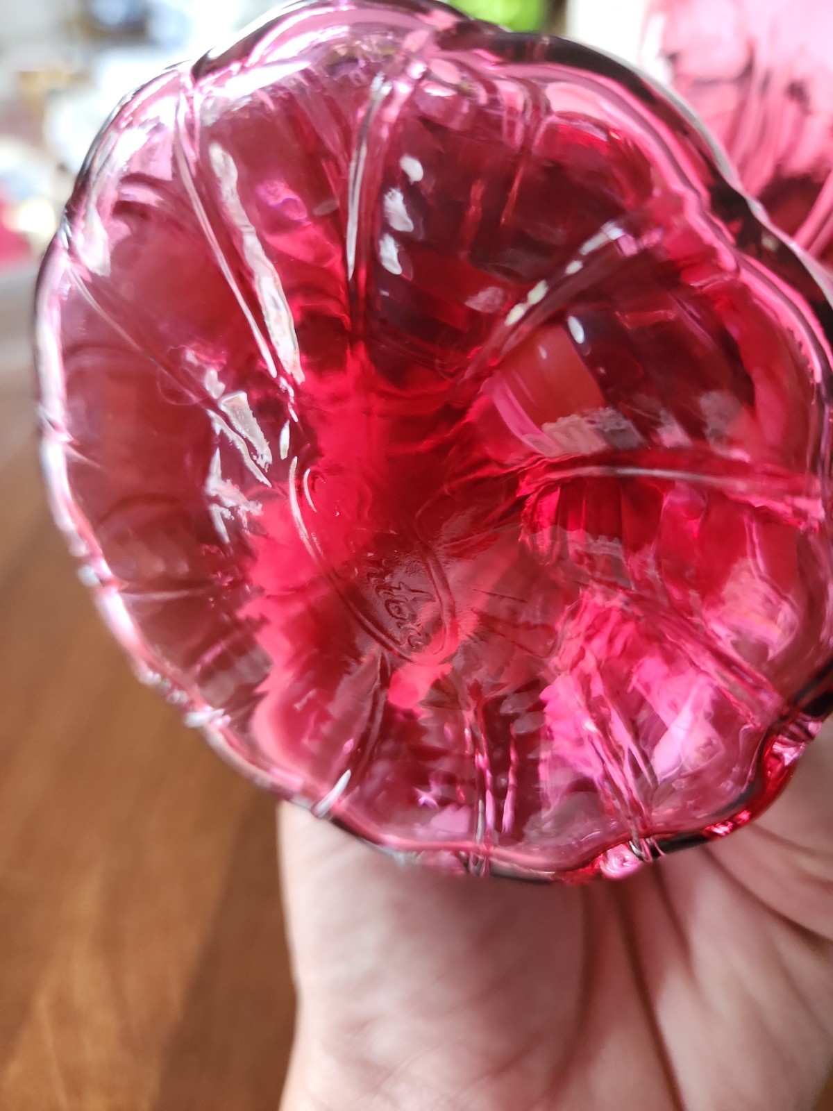 Fenton Red Art Glass Vase Hand Blown Ruffled Pattern 7″ Tall Decorative