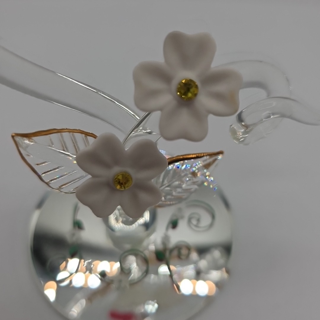 Glass Baron Cardinal Feeder Figurine Handcrafted Blown Glass Birds on Mirror