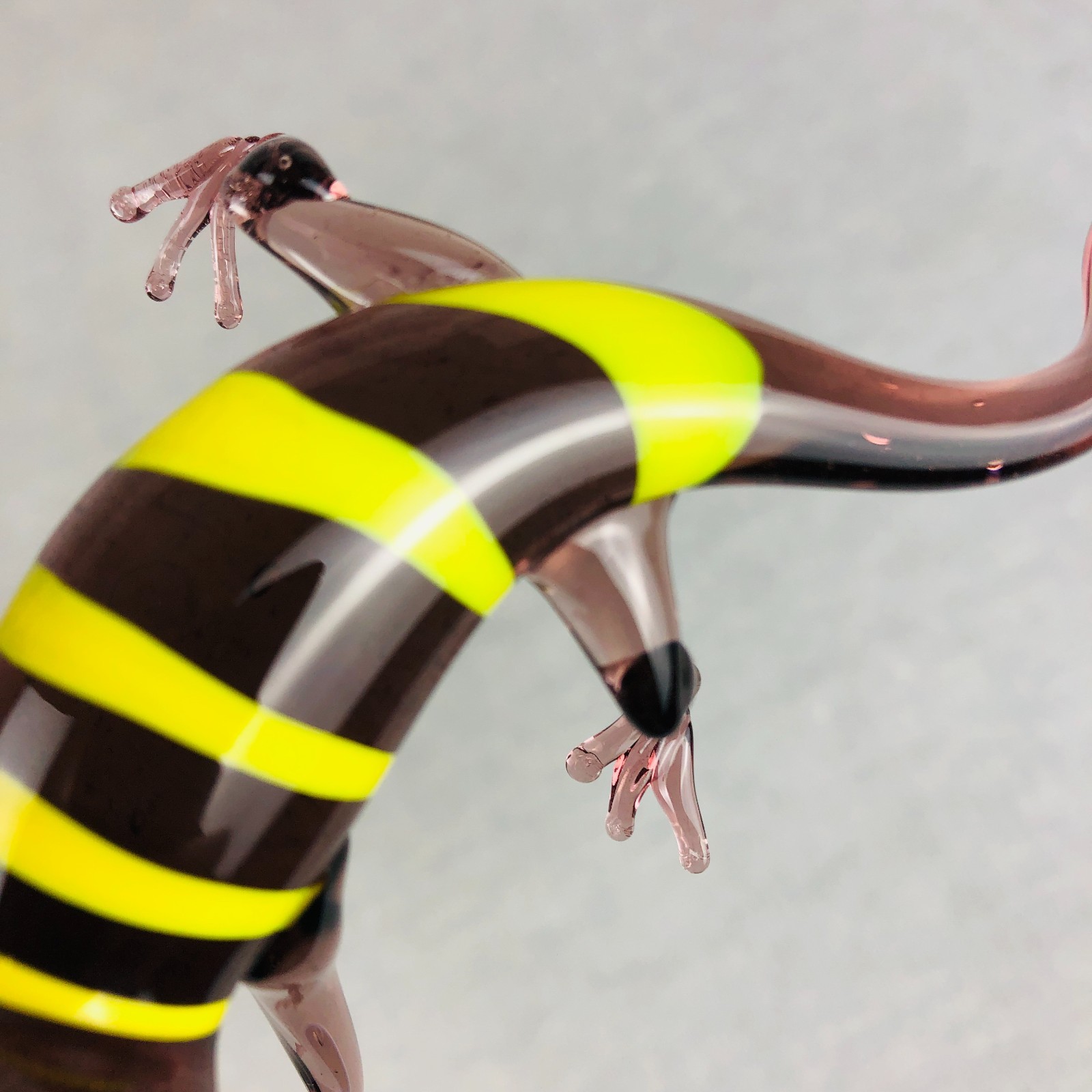 Art Glass LIZARD SALAMANDER GECKO Figurine Handmade Murano vs Lampwork 4x2x2″