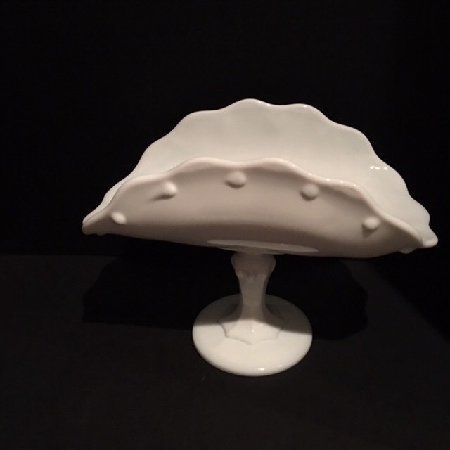 Vintage Indiana Glass Teardrop Milk Glass Banana Stand Centerpiece