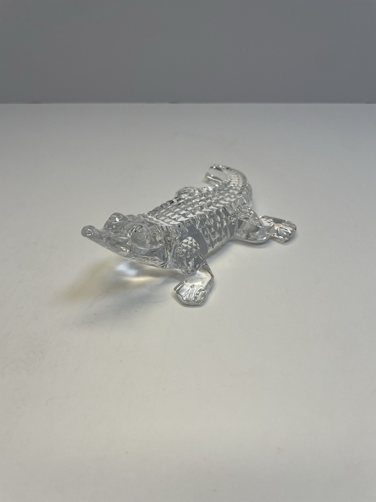 Waterford Crystal Alligator Paperweight Figurine 5” -Tip Of Tail Broken