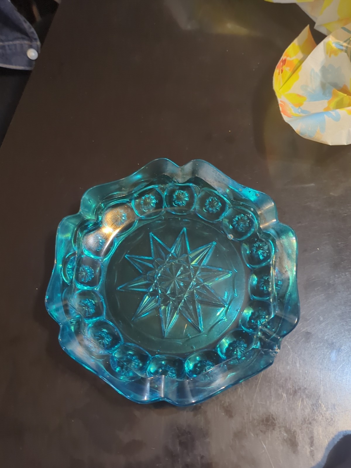 Vintage Ashtray Blue Glass Moon & Stars L.G.WRIGHT Large Round 8″