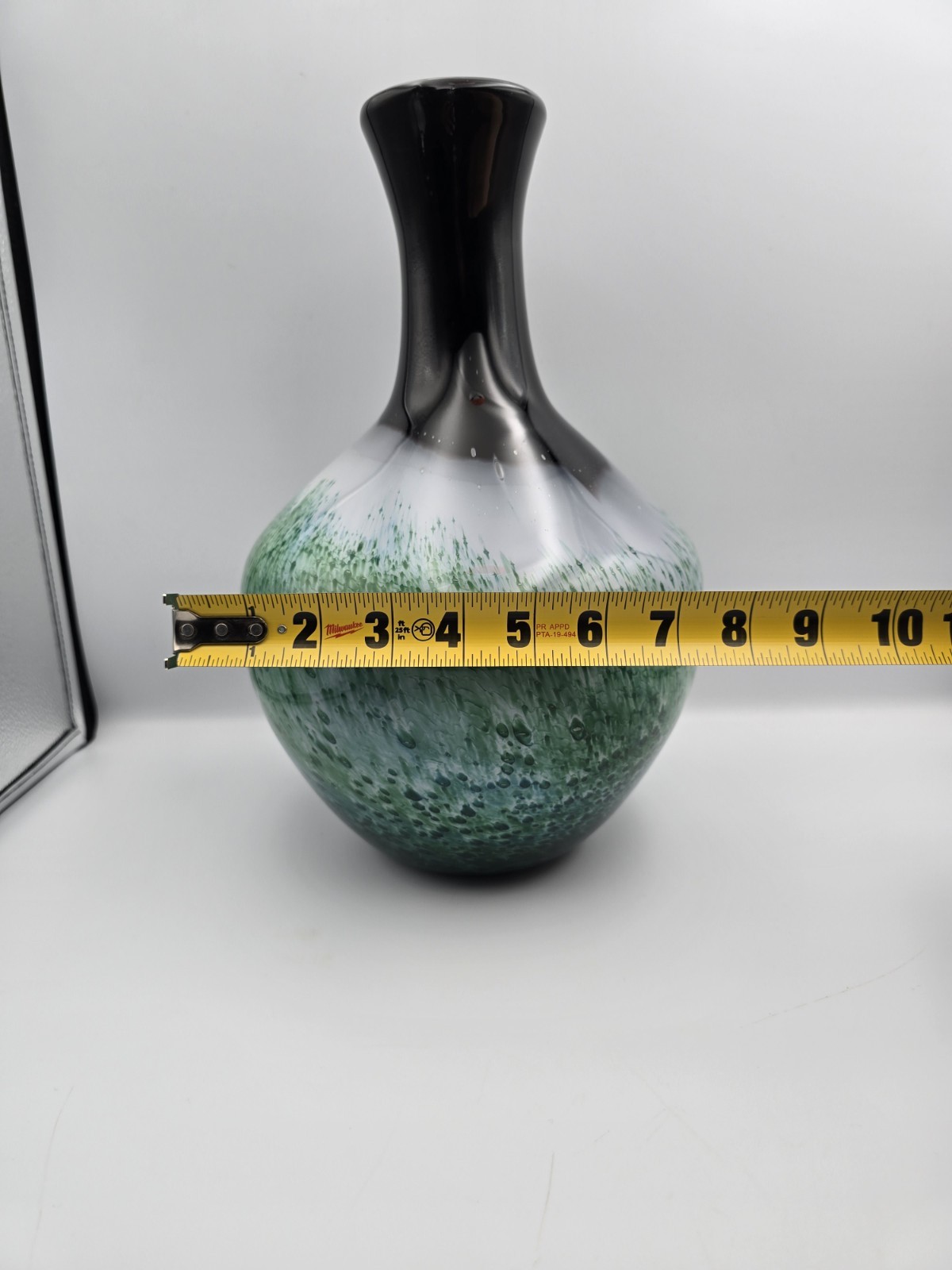 Hand Blown Glass Vase Large Peacock Design Vase (Murano?) Green Blue Black White