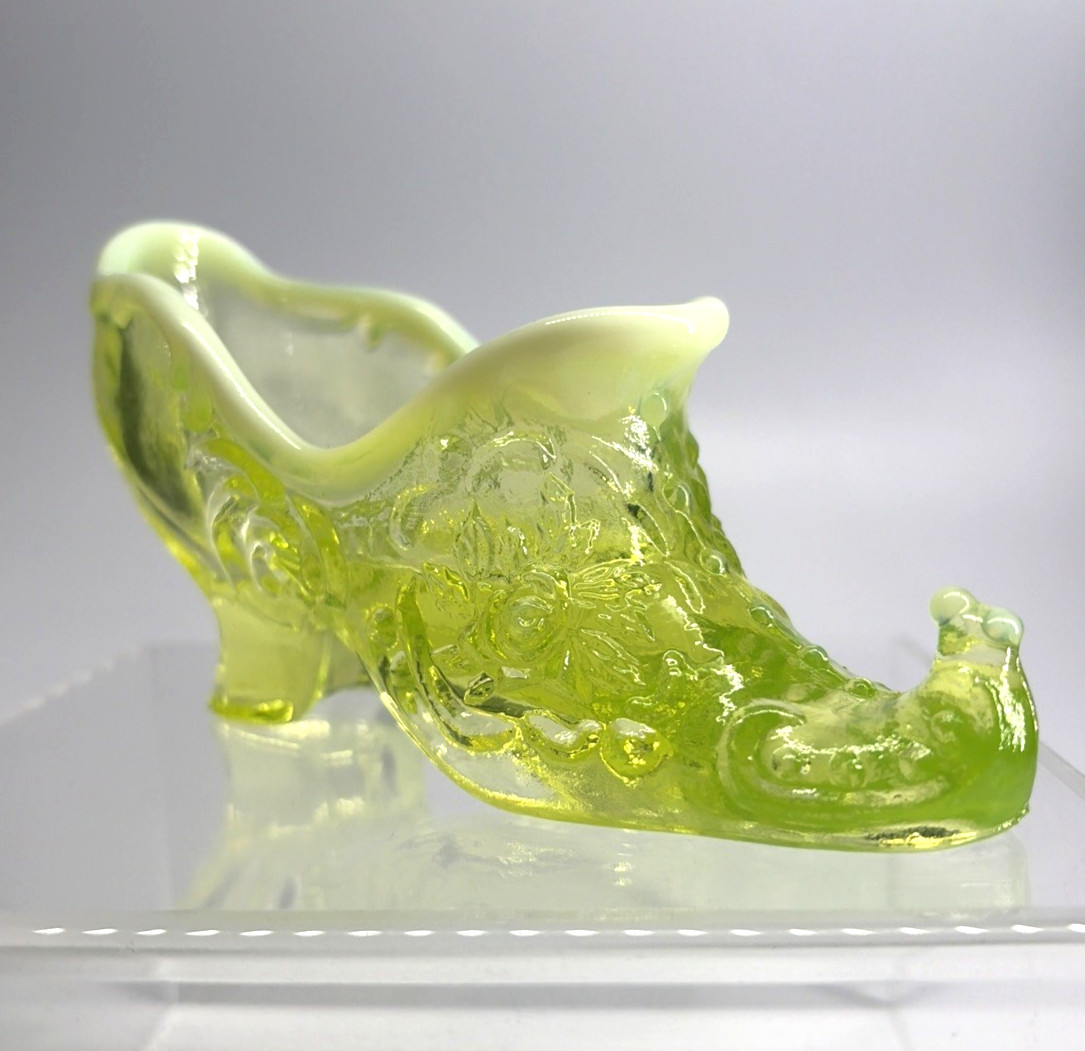 Mosser Opalescent Vaseline Uranium Rose Slipper Shoe Figurine 6″ UV Glow Vintage