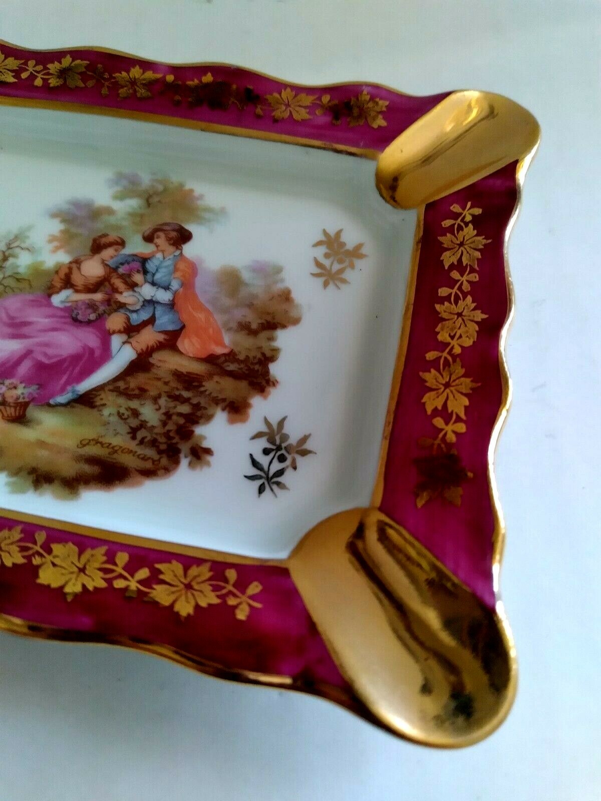 Vintage LIMOGES France Trinket Dish Ashtray Fragonard Scene Signed 5-1/8″x4″