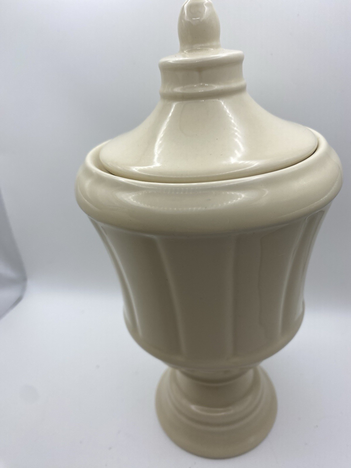 Vintage Ceramic Glazed Lidded Urn Or Jar Shiny Finish 8 Inches Tall Set Of 2