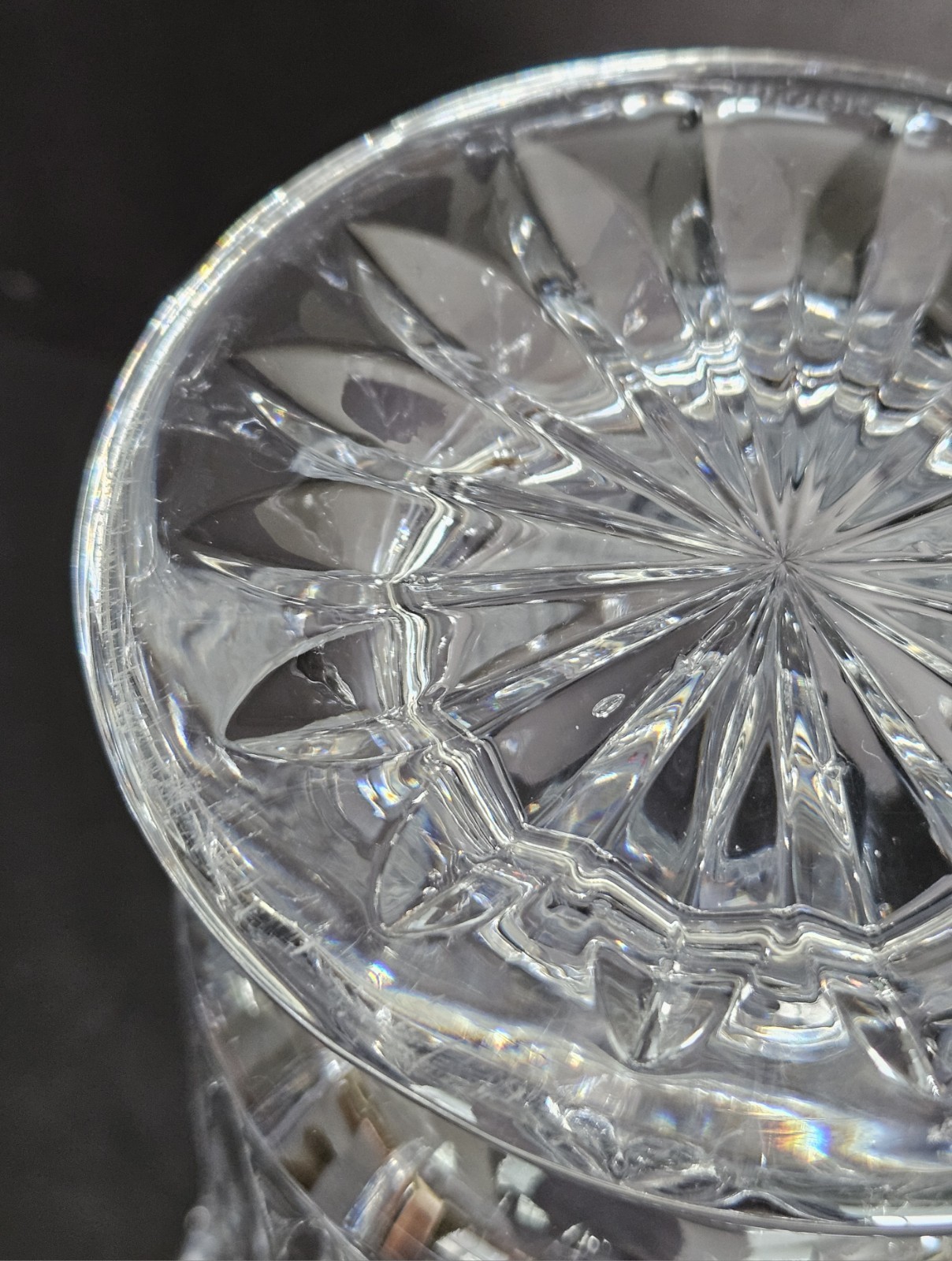 Block Chalet Giftware Heavy Cut Lead Crystal 10″ Straight Vase