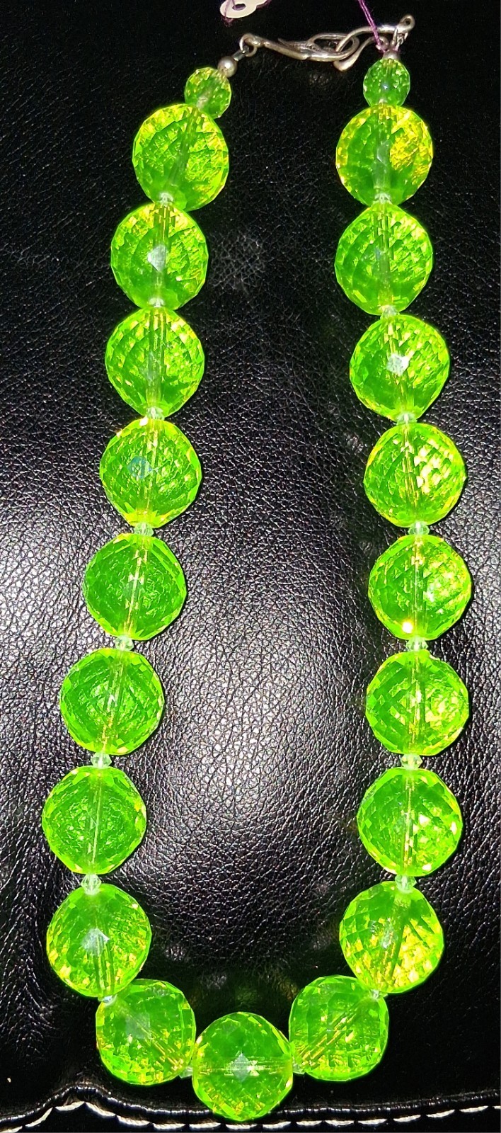 Rare Chartreuse Lemon/lime Yellow &Green Vaseline Glass Necklace 21′ 925 Clasp