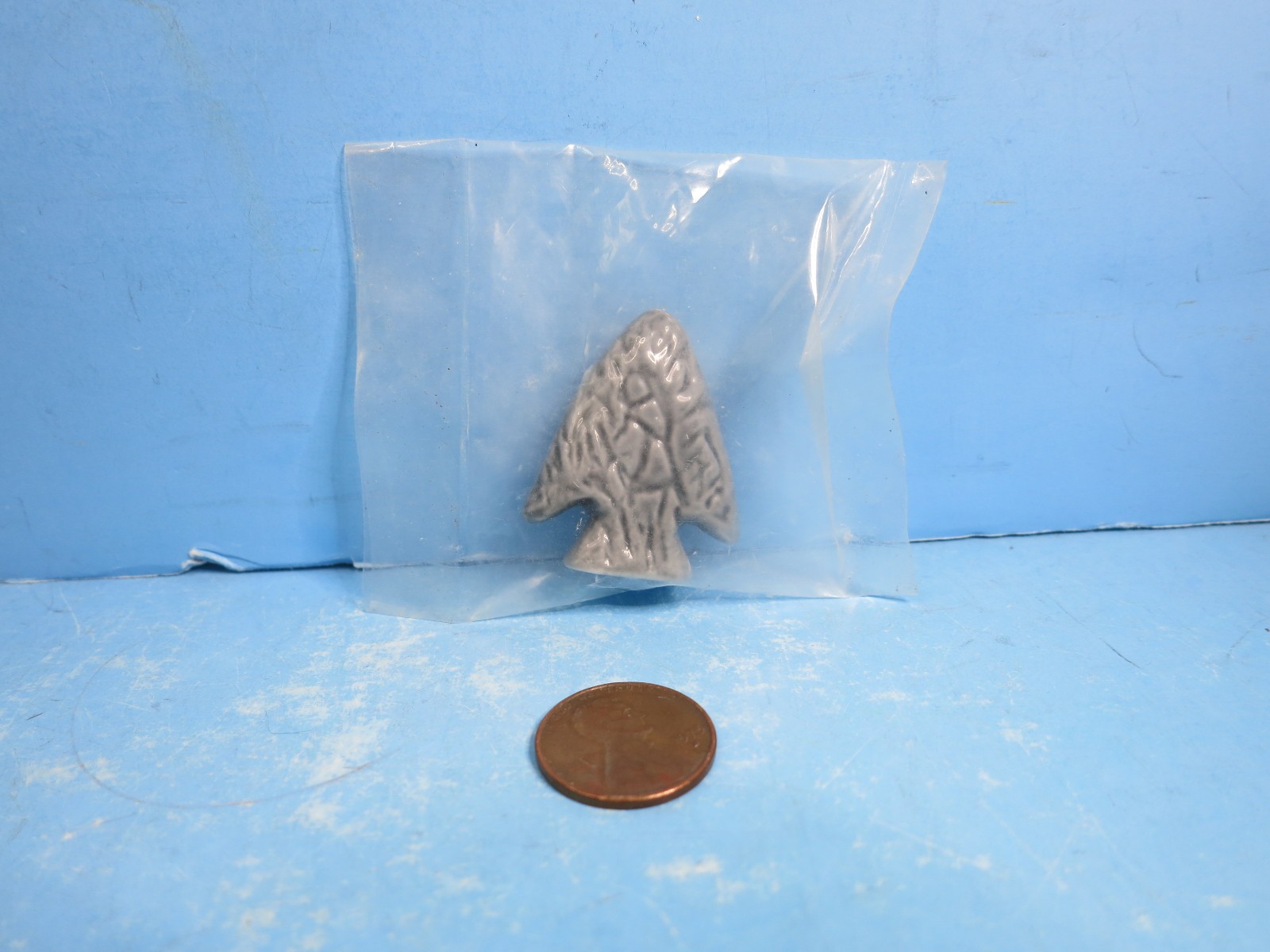 WADE WHIMSIES-Gray Arrow Head Ceramic Figurine-USED