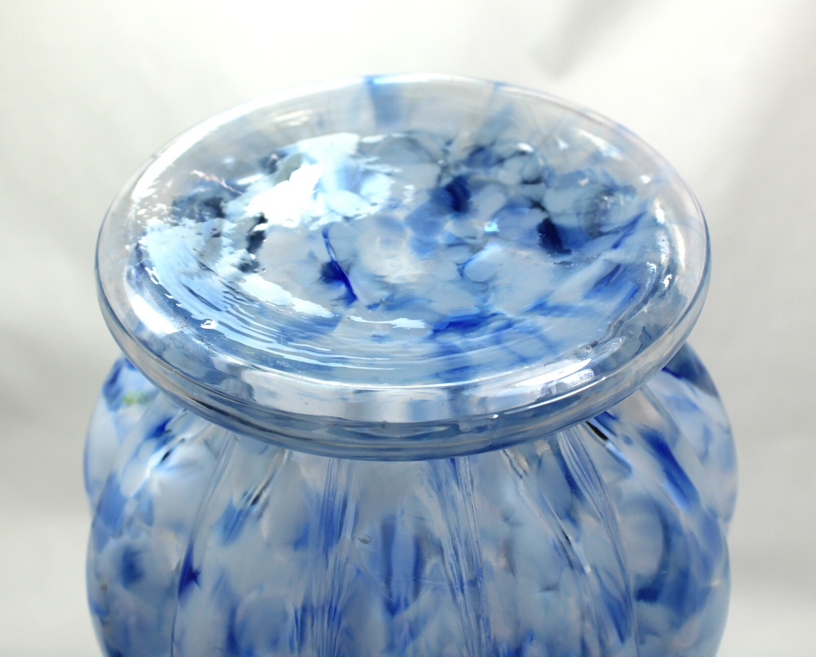Vtg Fenton Blue Mist Vasa Murrhina #6459 14″ Vase 1964-1968 Mint***NEW PRICE***