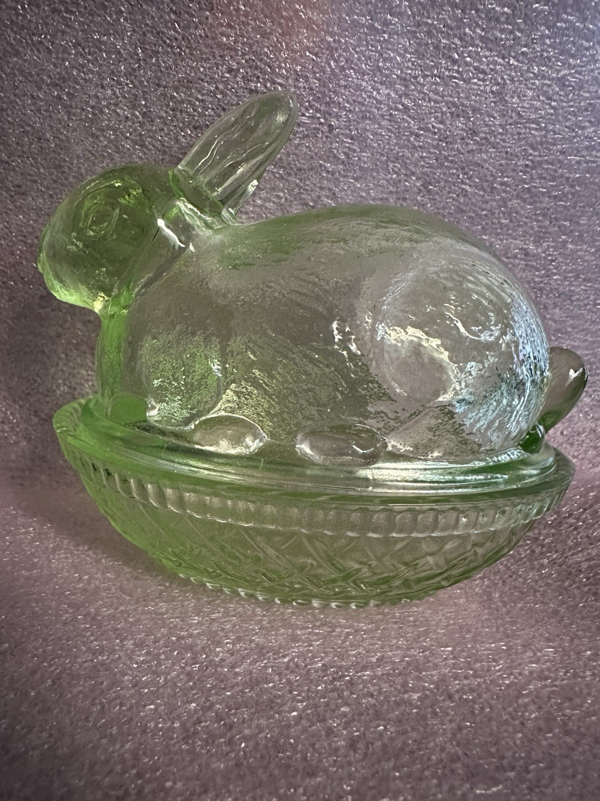 Wilkerson Green Uranium Glass Bunny On A Nest 5”x 4” Trinket Dish, Lidded Bowl