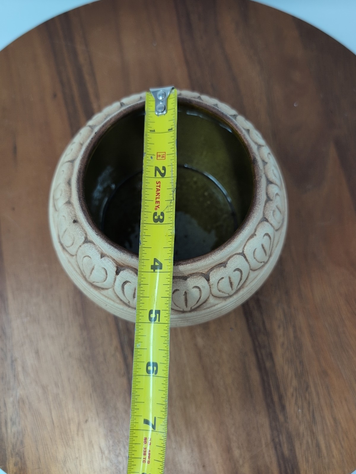 California Pottery Planter with Leaf Design Cesco 106 Green Glaze 1974