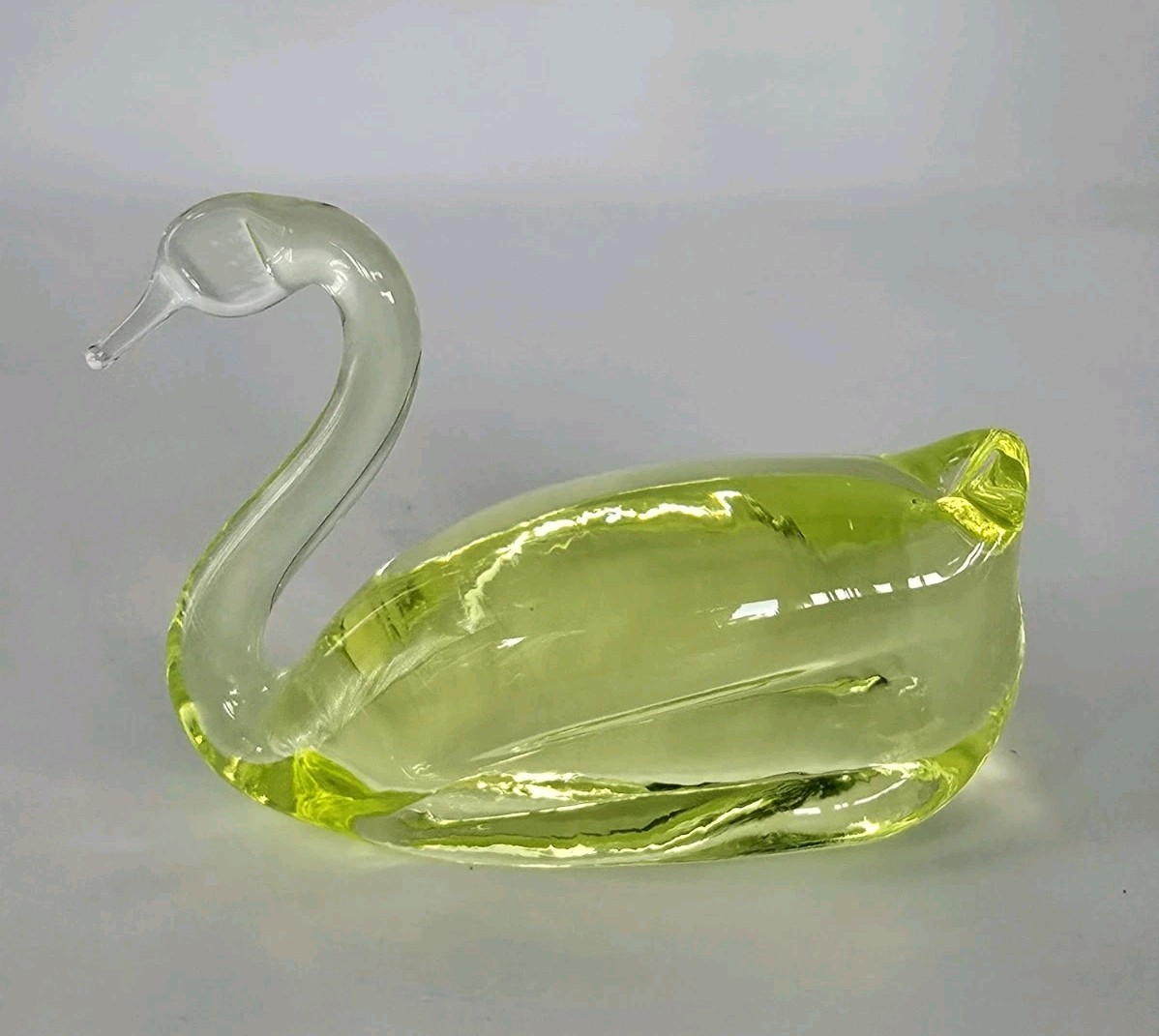 Uranium Vaseline Gibson Duck / Swan Art Glass Figurine