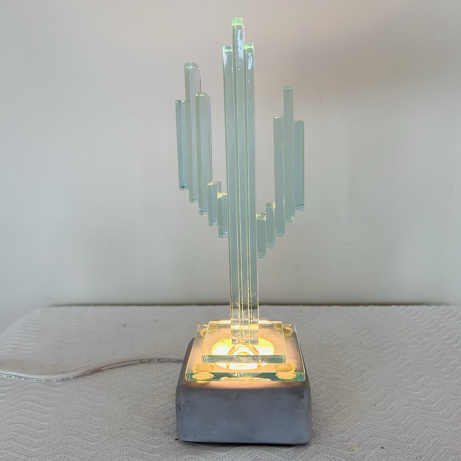 MODERN CACTUS Sculpture Layered Sheet GLASS S WORKMAN w/ LIGHT Original Sticker