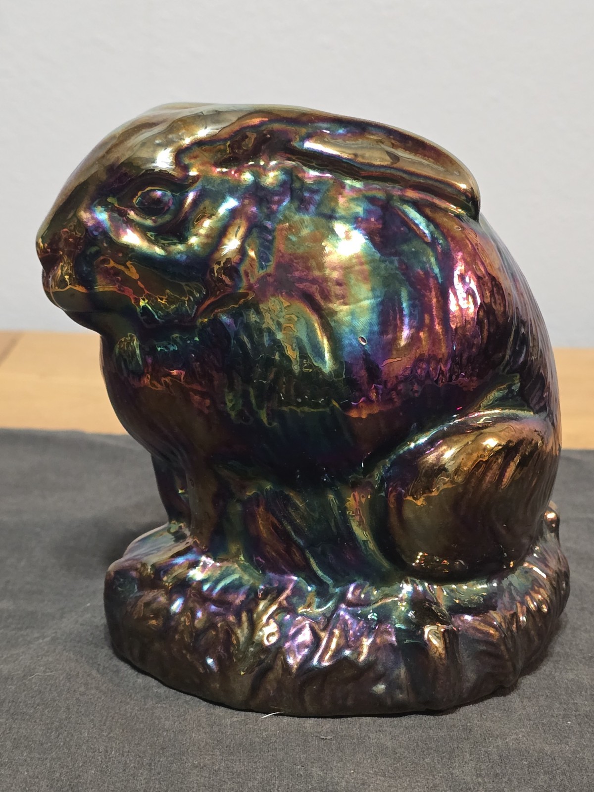 Fenton Amethyst Carnival Glass Rabbit Figurine Model #5174 Oil Slick Look