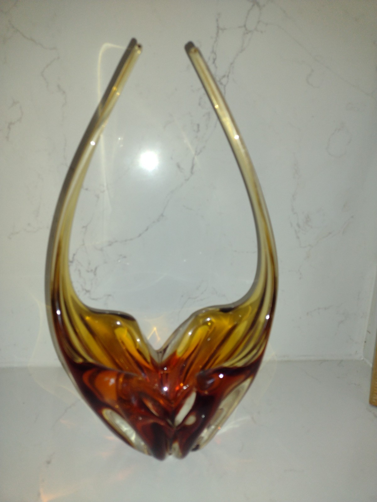 Vintage MCM Two Tone Hombre Amber Chalet Style Art Glass Basket