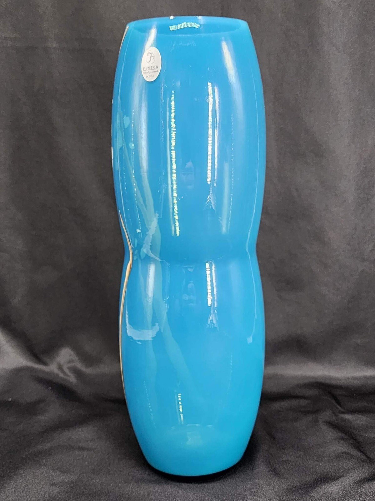 Fenton 2006 Horizon “Cherry Blossoms on Indigo Blue” 4397 3A Vase # 92/950