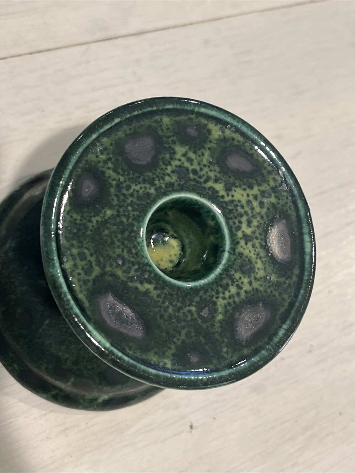 GAIL PITTMAN Pottery Candlestick Holder Green & Gray Signed Vintage ‘92
