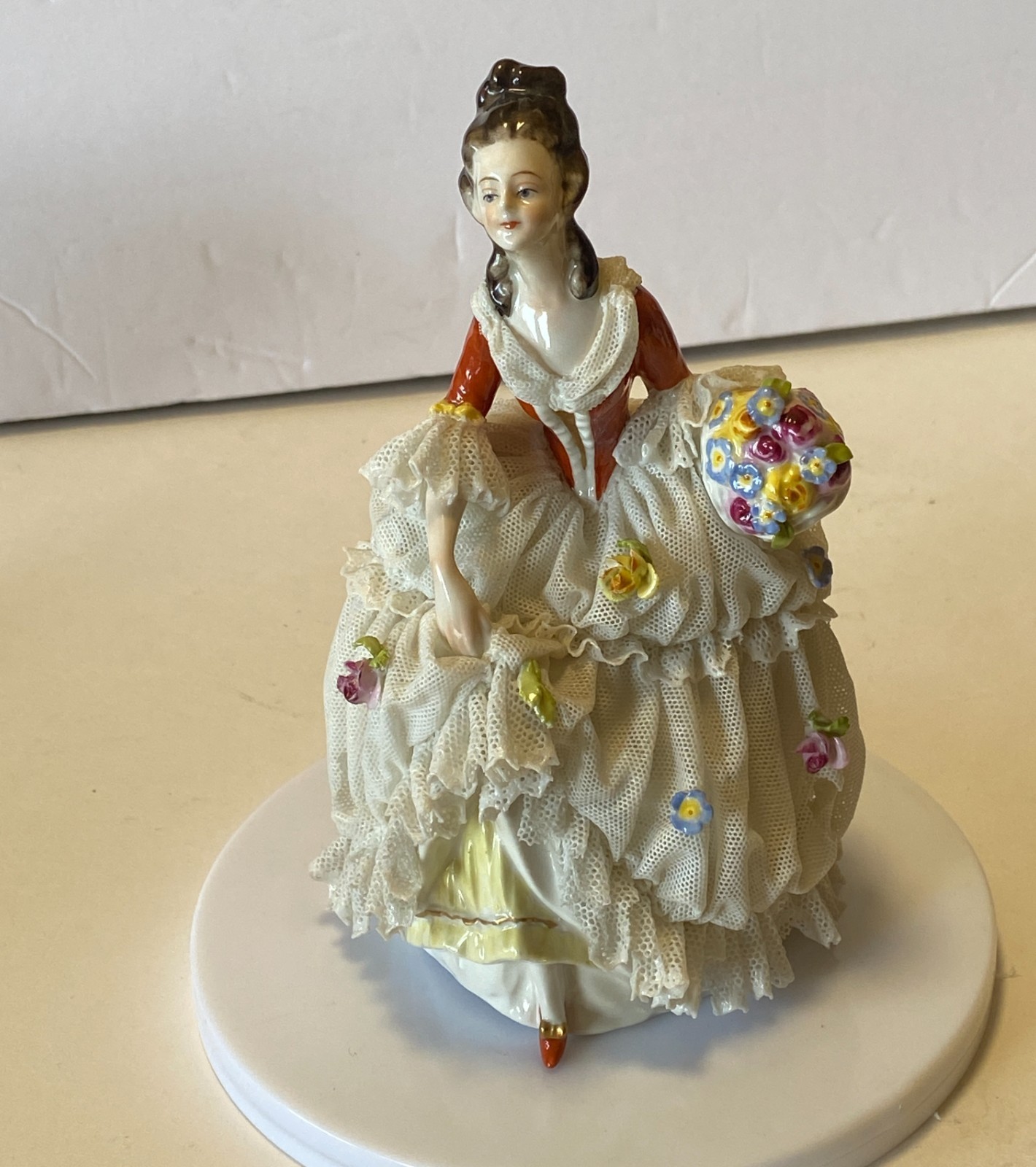 Vintage Volkstedt German Porcelain Dresden Lace Lady 1940’s – Lady w/ Bouquet