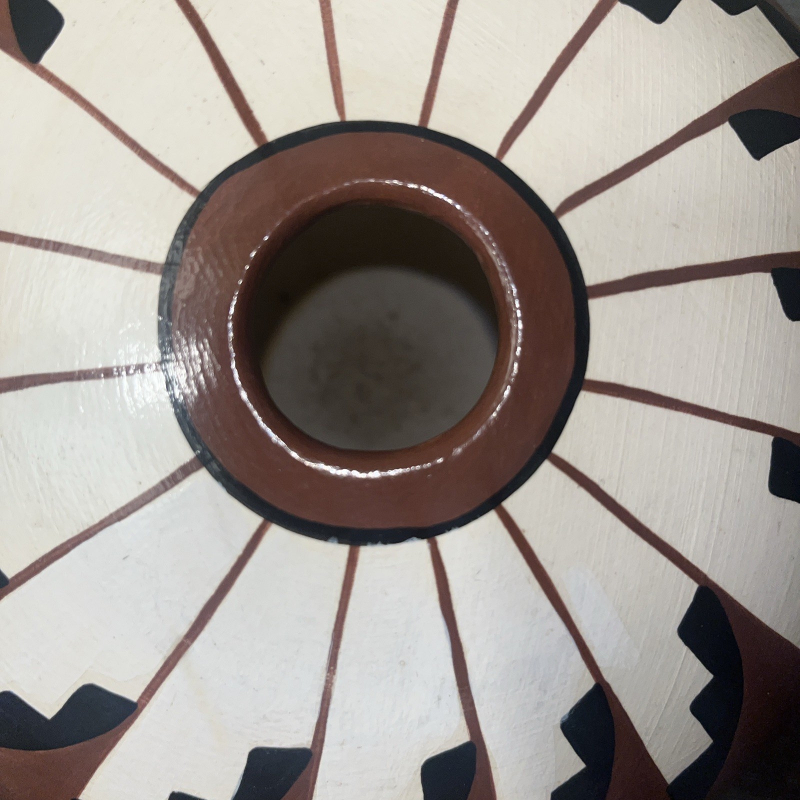 Santa Clara Pueblo Native American Pottery Seed Pot Vase Bowl Signed E Tafoya