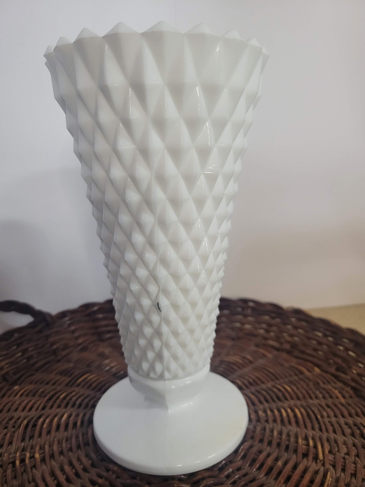 White Milk Glass Diamond Pedestal Vase Scalloped Rim Table Home Decor