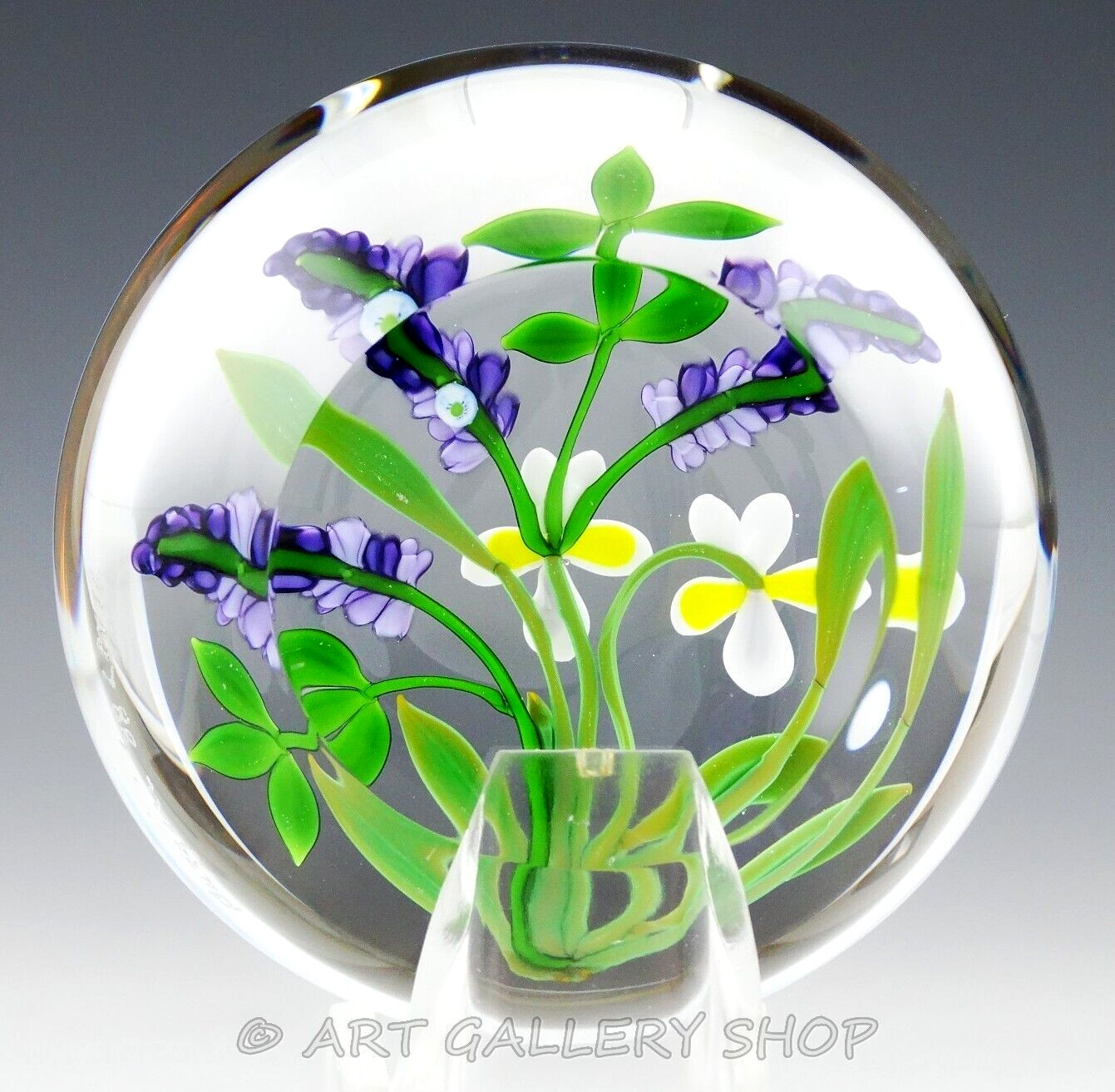 1988 CHRIS BUZZINI 3-1/8″ Art Glass Paperweight CANADA VIOLETS & LILACS FLOWERS