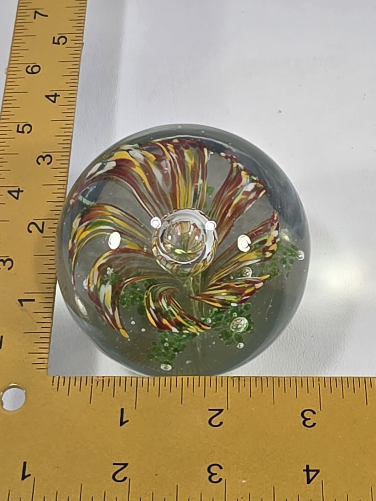 VTG Hand Blown Art Glass Controlled Bubble Paperweight Spring Flower Lily 3.25”