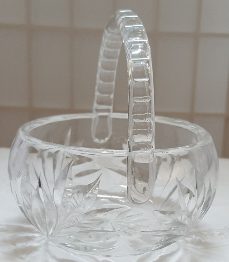Vintage Duncan and Miller Crystal Basket Wheel Cut Handle Etched Glass