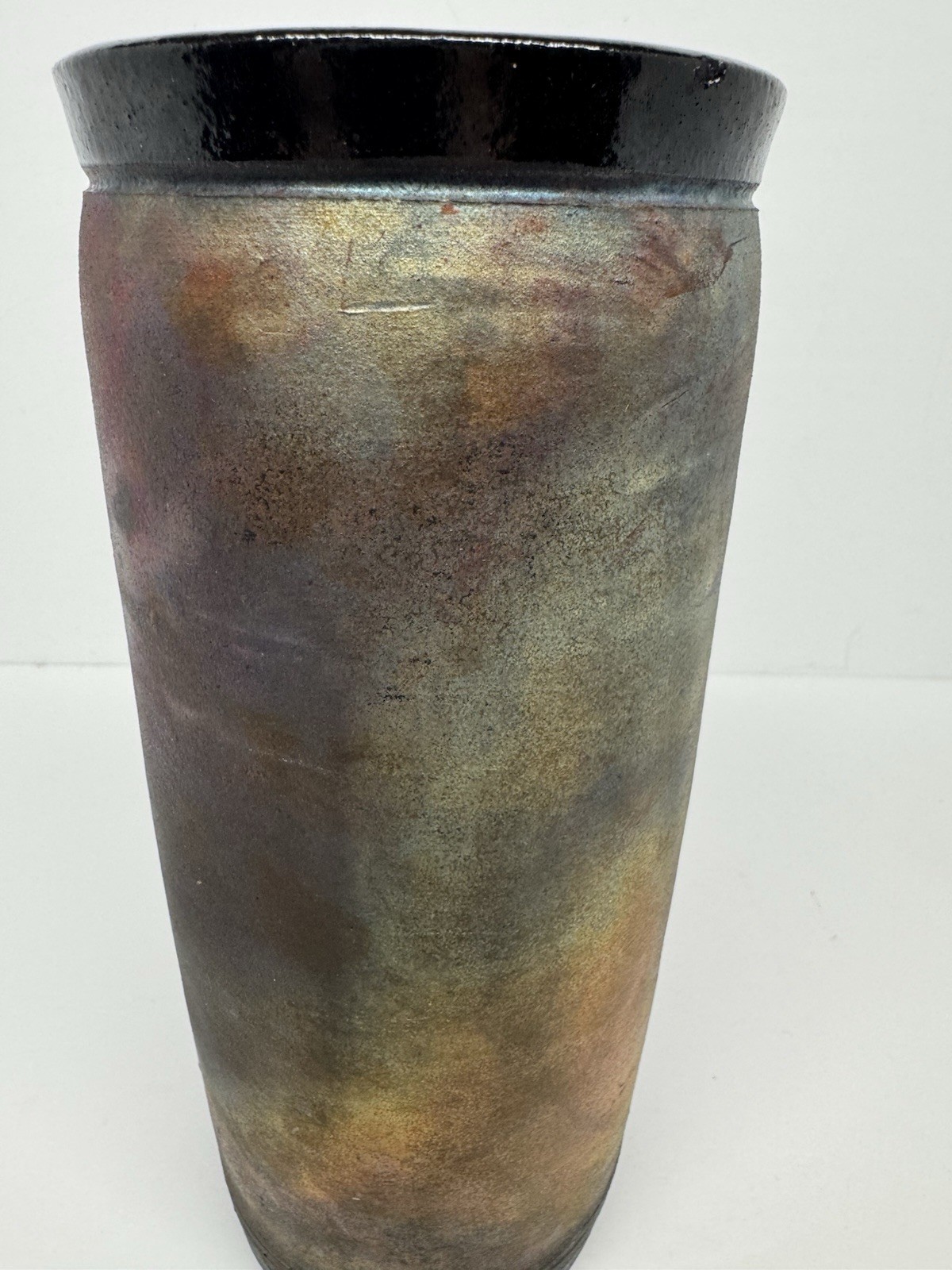 Robert Bob Sunday Signed Raku Studio Pottery Sculpture Vase Approx 8 1/2 Inch