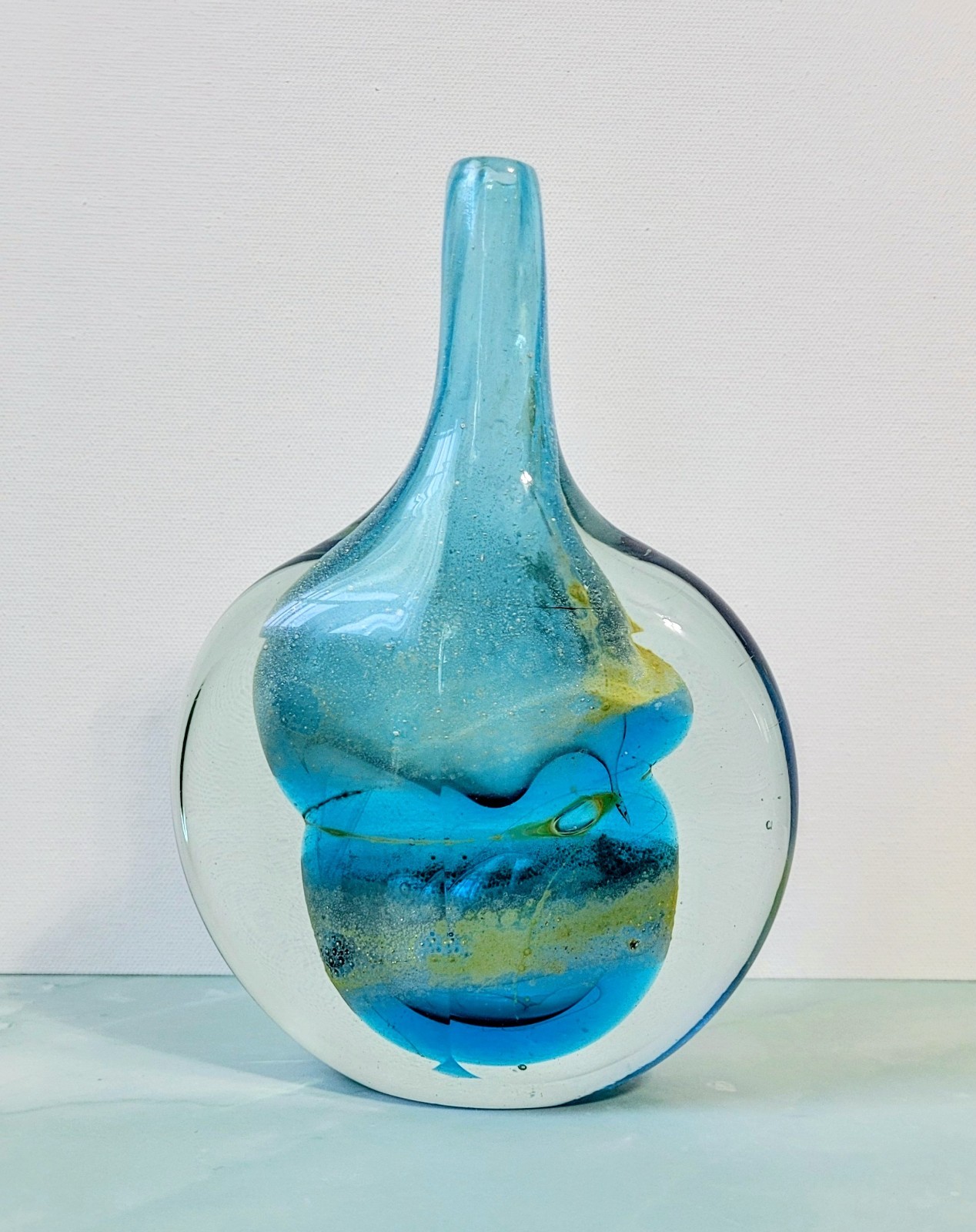 Stunning Vintage Mdina Studio Sand & Sea ‘Lollipop’ Art Glass Vase -Signed -7″H