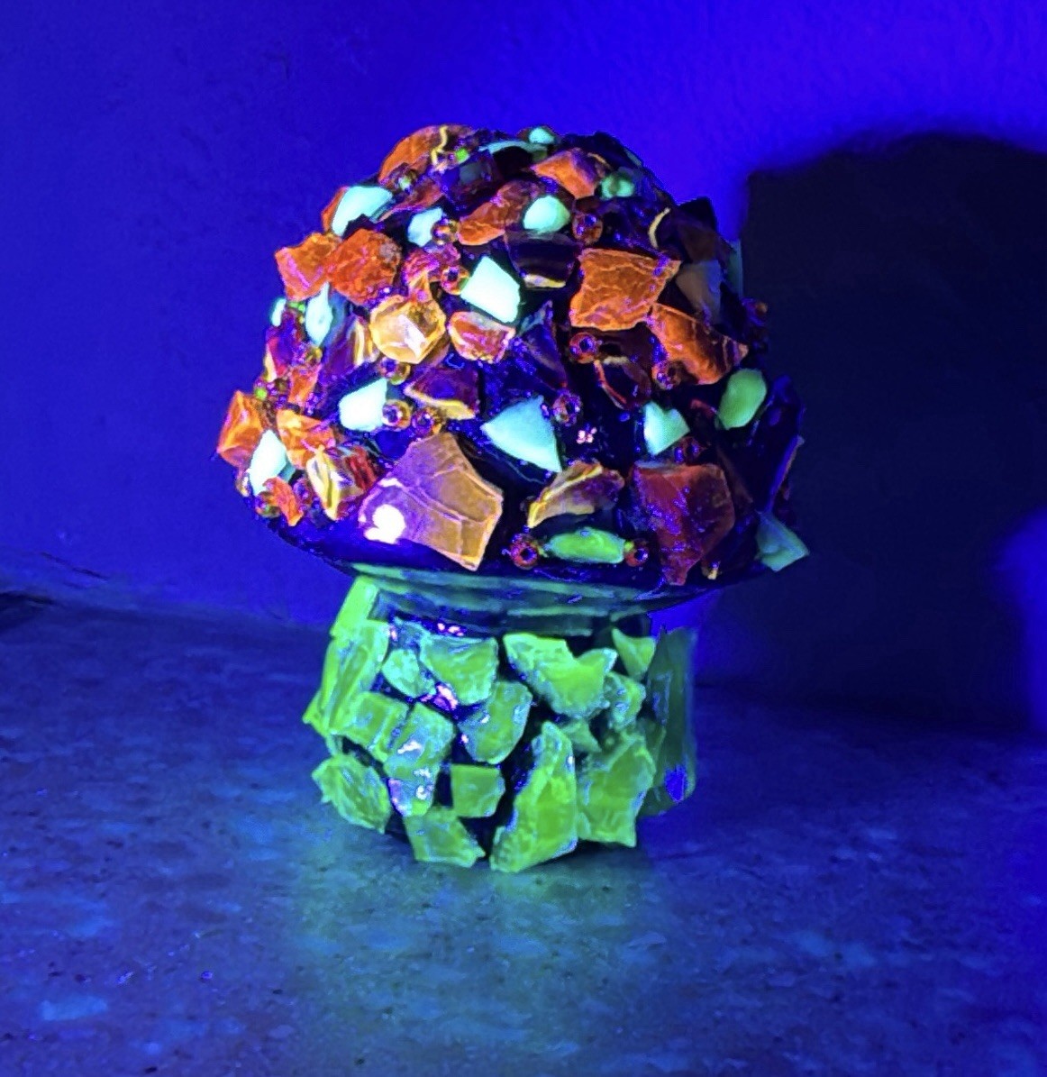 OOAK Handmade Uranium Glass Cadmium Glass Ceramic Mushroom Figurine 4.5”x3.5”