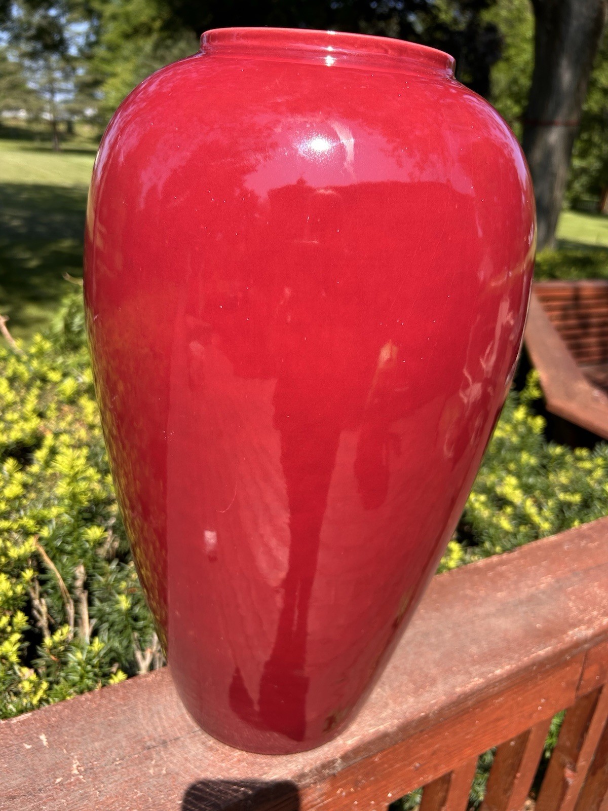 Haeger 4300 Burgundy Red 18” Vase 1985 Beautiful Rare Color Large