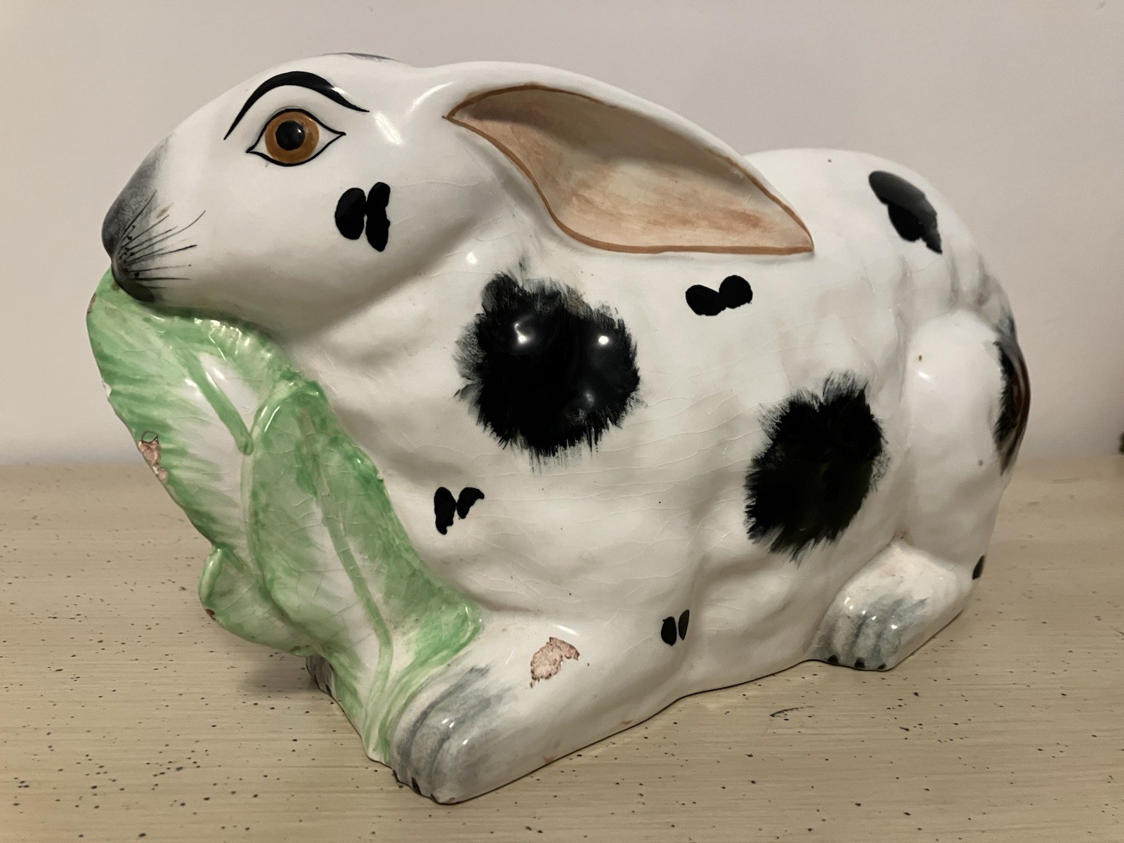 Vintage Italian Ceramic Majolica Rabbit Leaves 10.5”L