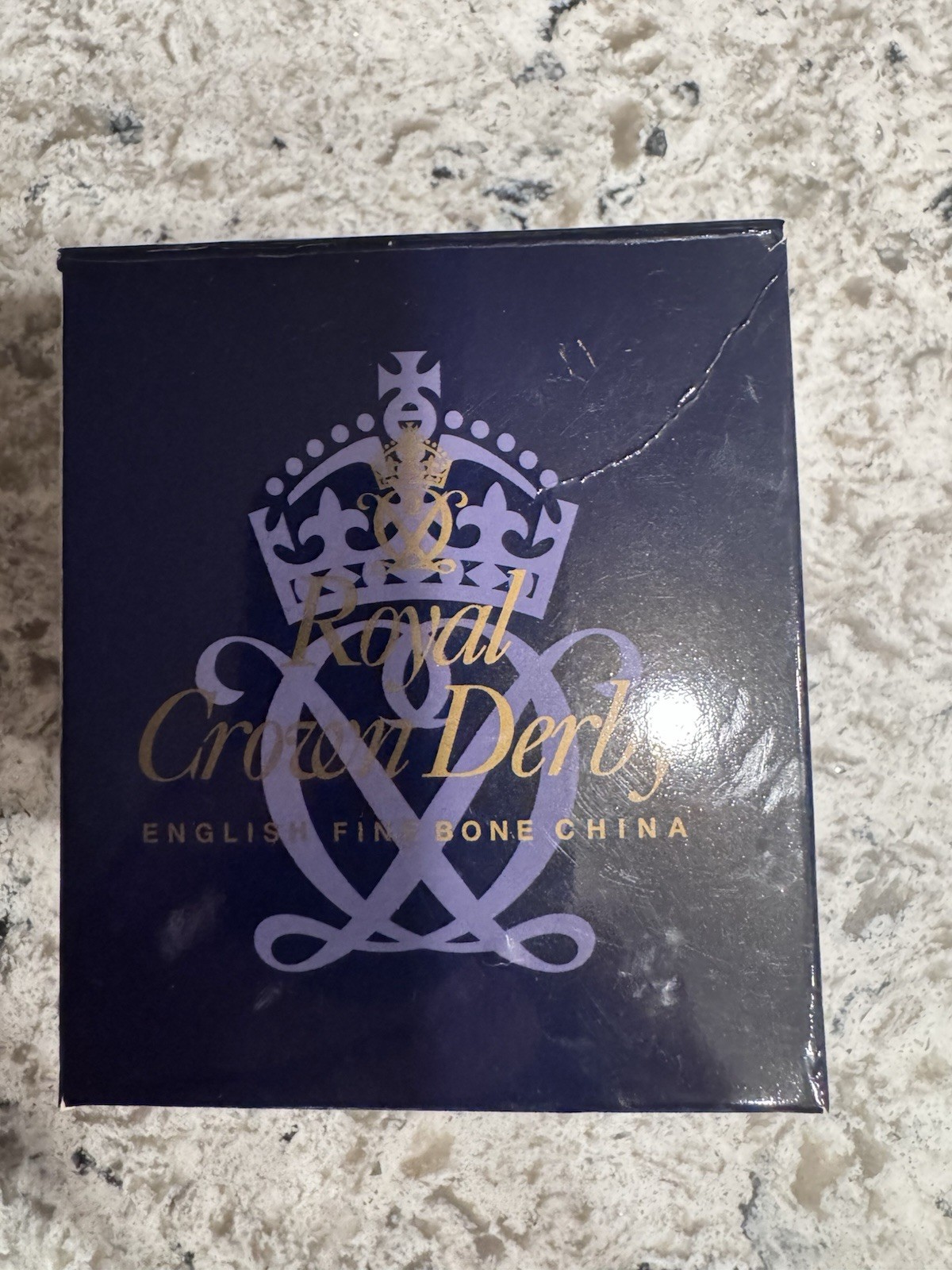 Royal Crown Derby Cool Tit Fine Bone China Imari Paperweight Box MMVI 2006