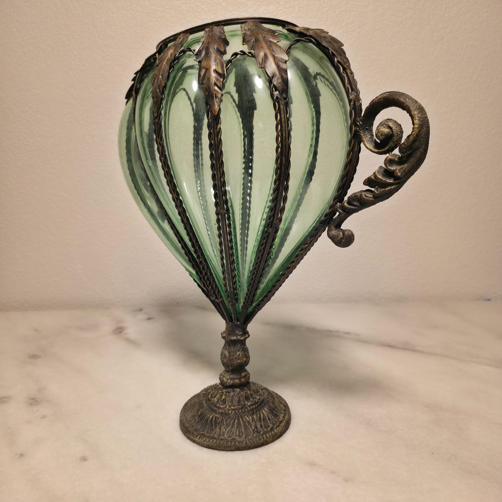 Vintage Murano Green Glass Victorian Style Art Glass Decorative Rare Urn Vase