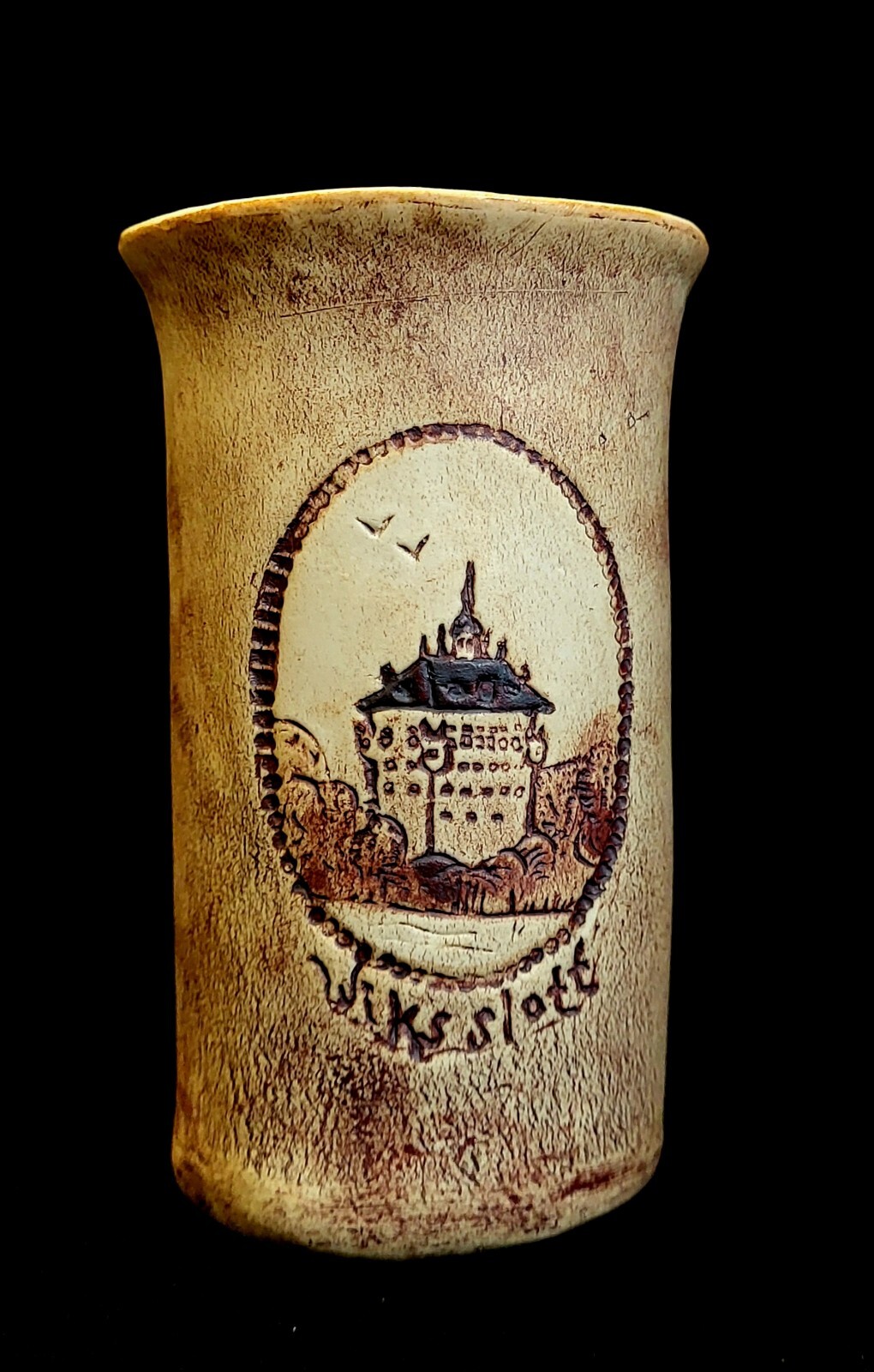 SYLVIA RODIN 4.5″H Pottery VASE Wiks Slott (Vik Castle) Sweden Rare Unique Mint