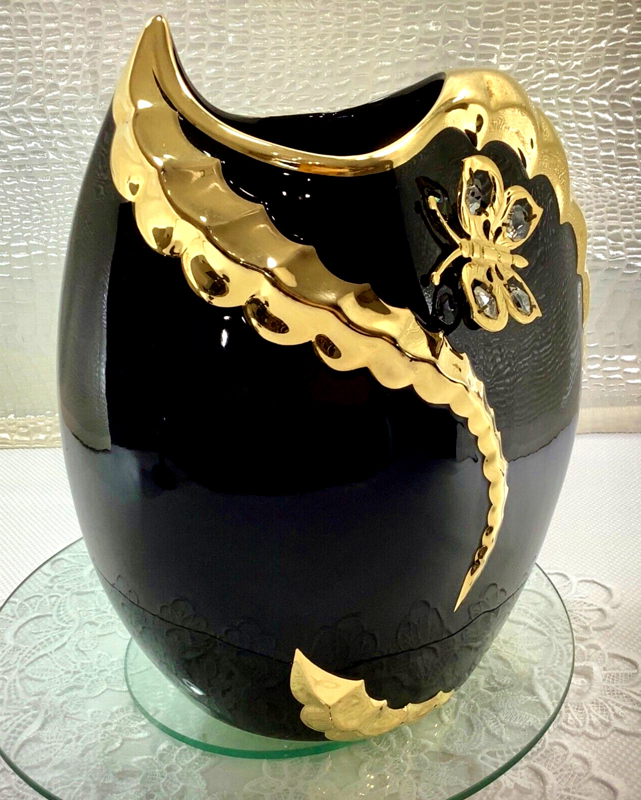 BC Creazioni Dipinto a Mano Signed 12” Black Gold Gilt Encrusted Vase Crystals