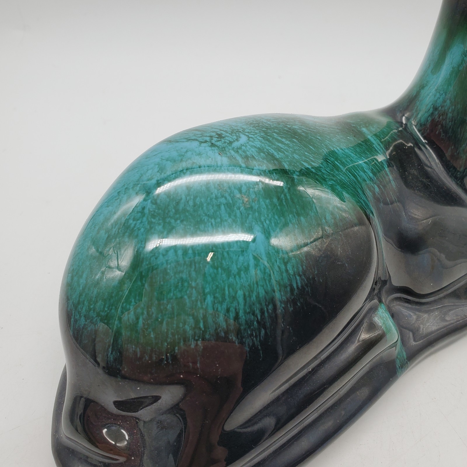 Vintage Blue Mountain Pottery DOE DEER Laying Down Figurine Drip Coloring