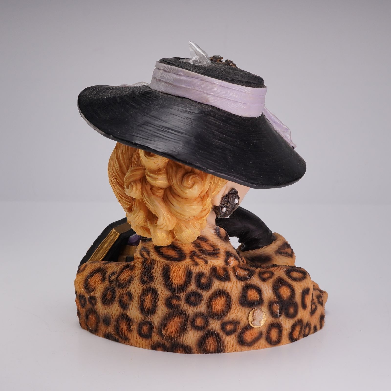Cameo Girls Deluxe Head Vase “Judith 1945 Smart Shopper” 121/500 Collectors Ed