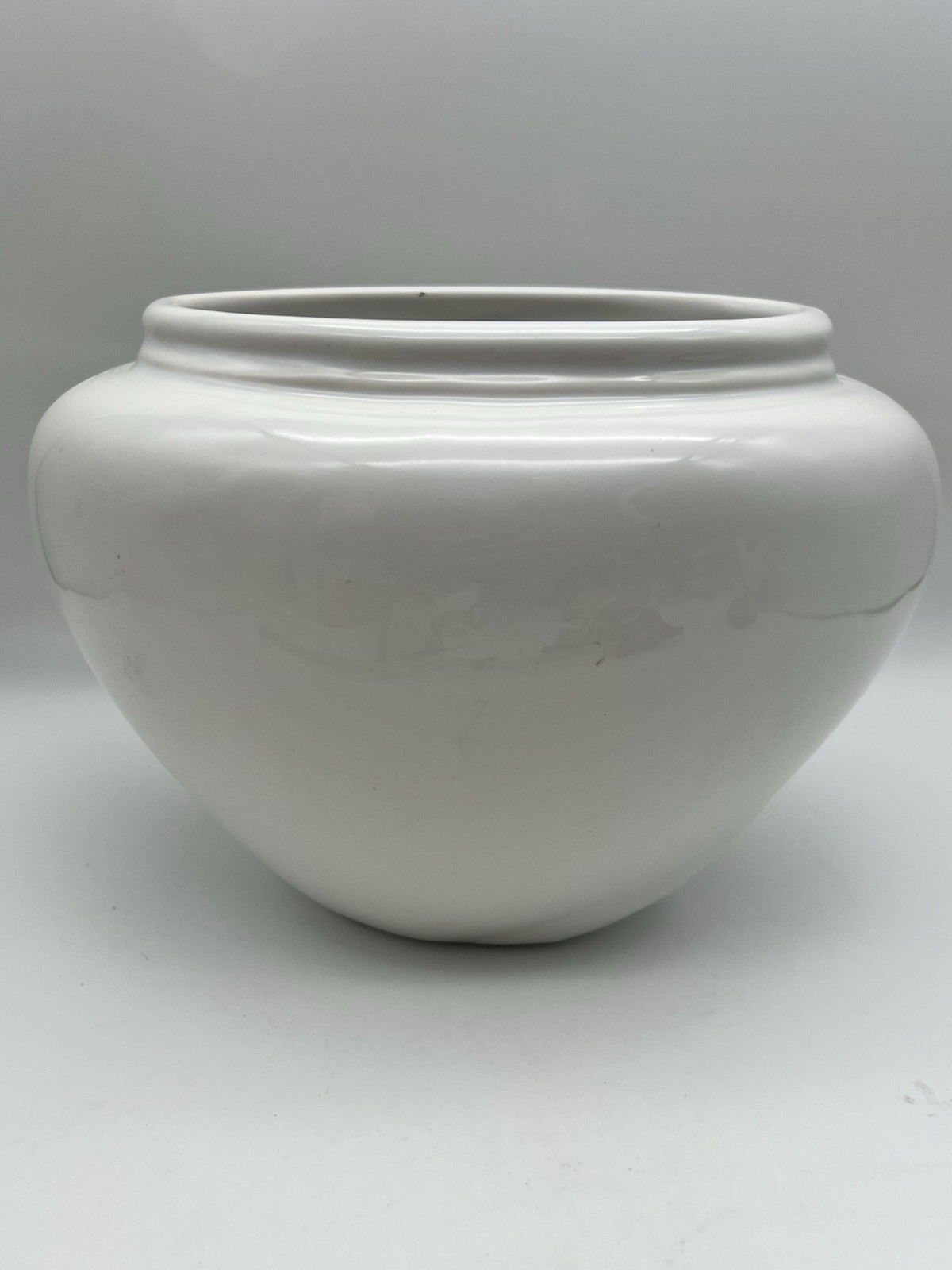 Vintage Haeger Vase White Waterfall Drape Tapered Modern Art Deco Design 8″ x 6″