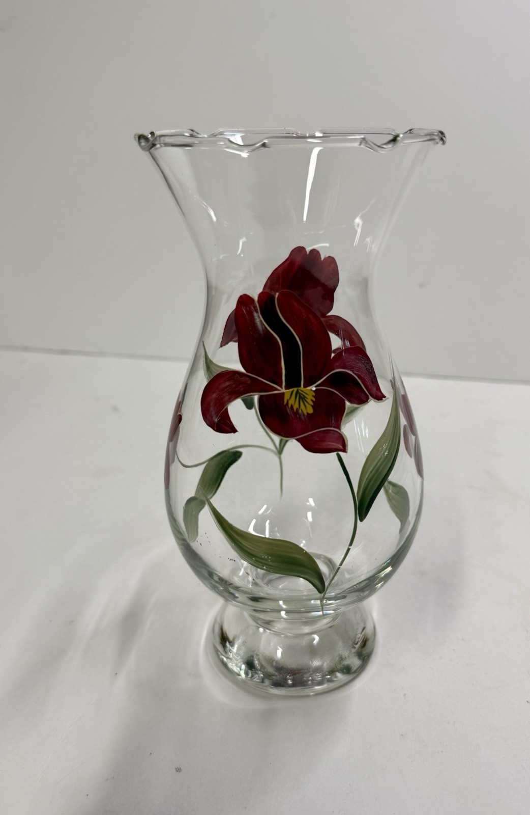 Gibson Art Glass LIANNA Hand Painted Purple Iris Flower Ruffled Edge Vase 8”