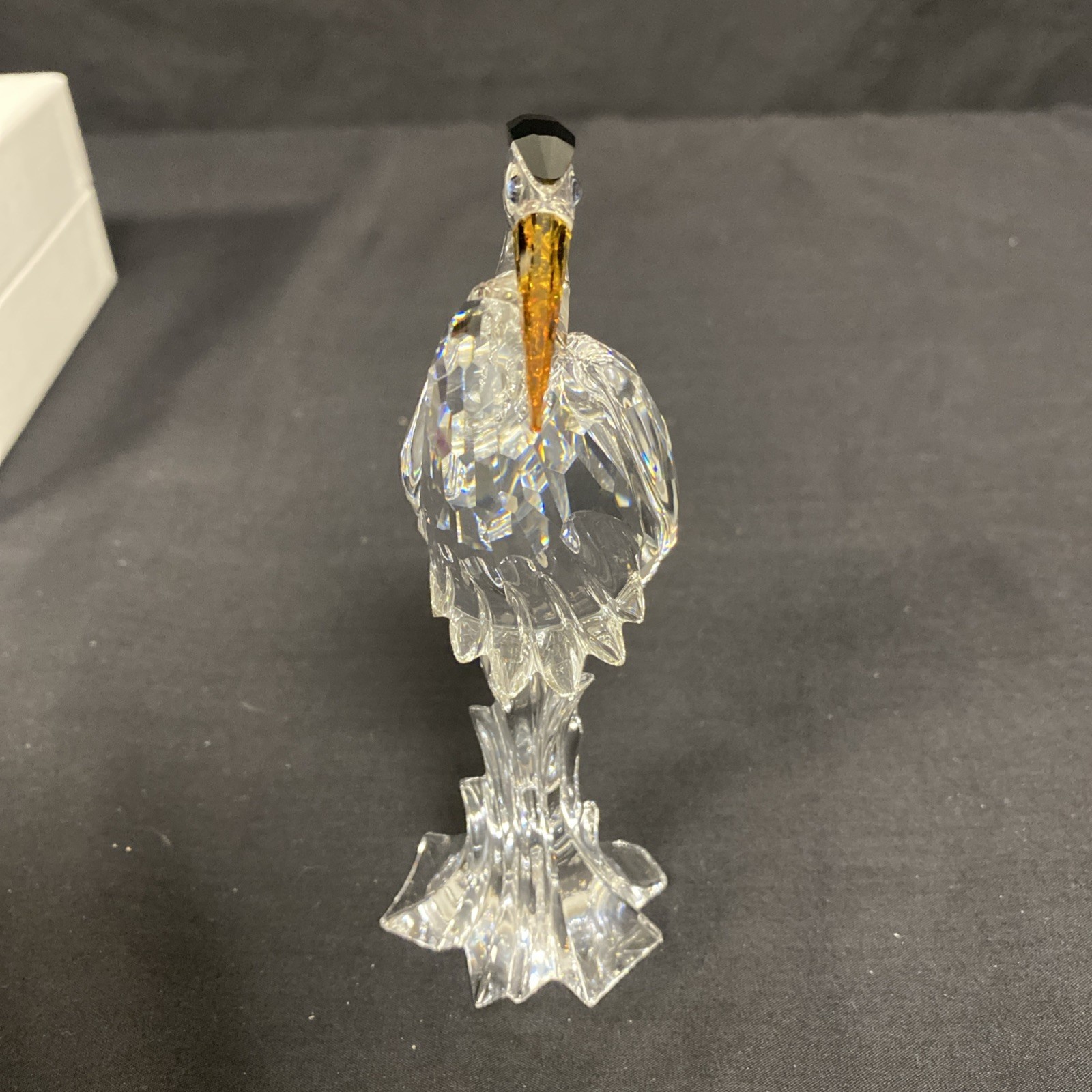 Swarovski Crystal Figurine 7670 NR 000 001 “SIL VER HERON” With Original Box